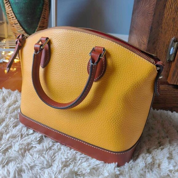 Dooney & Bourke satchel - Picture 4 of 9